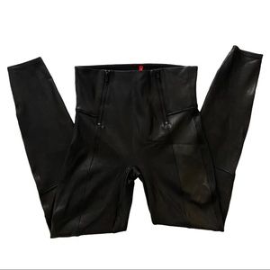 ❌SOLD❌ Spanx Faux Leather Leggings